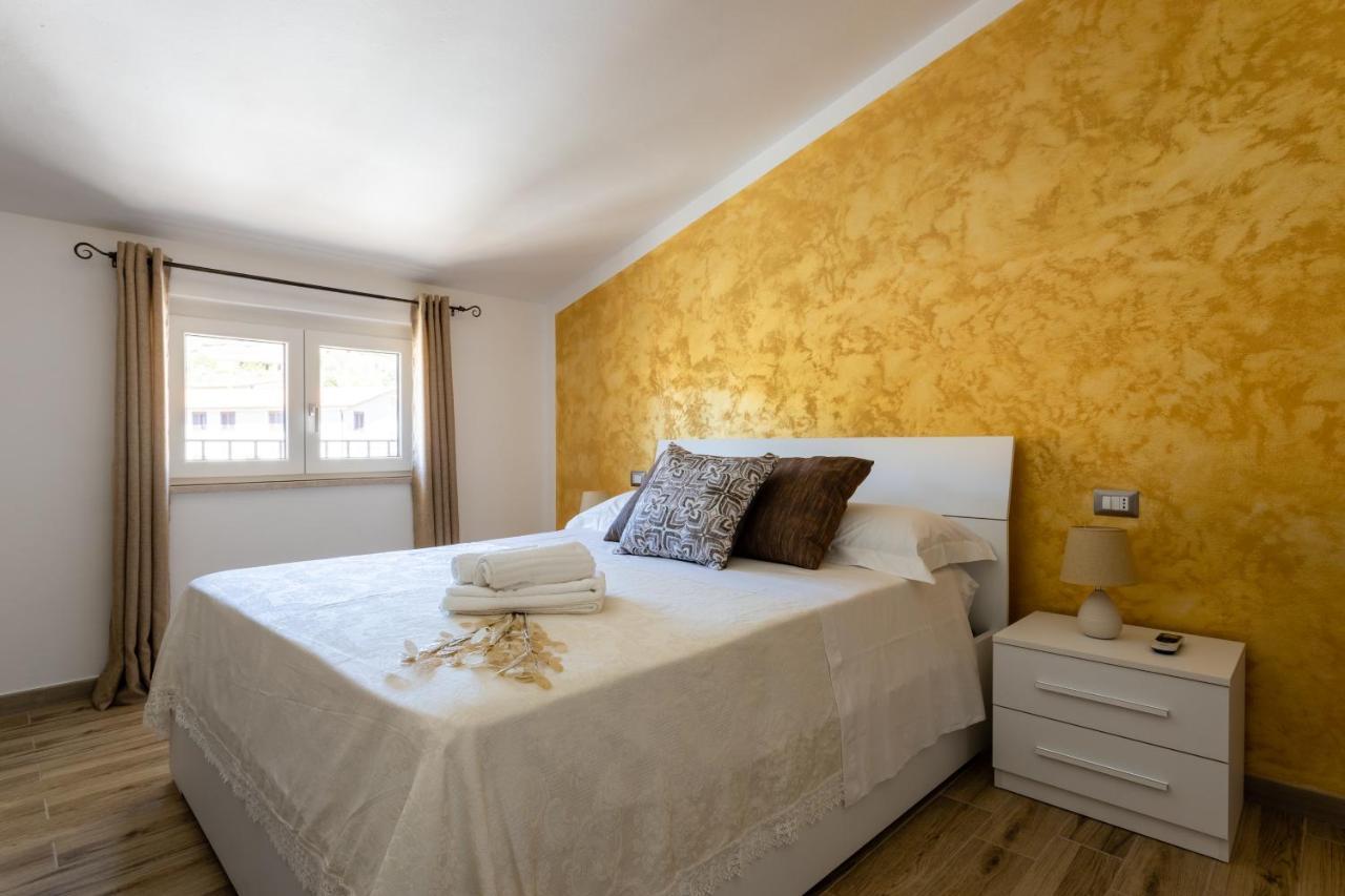 בוסה Cadoni Guest House מראה חיצוני תמונה